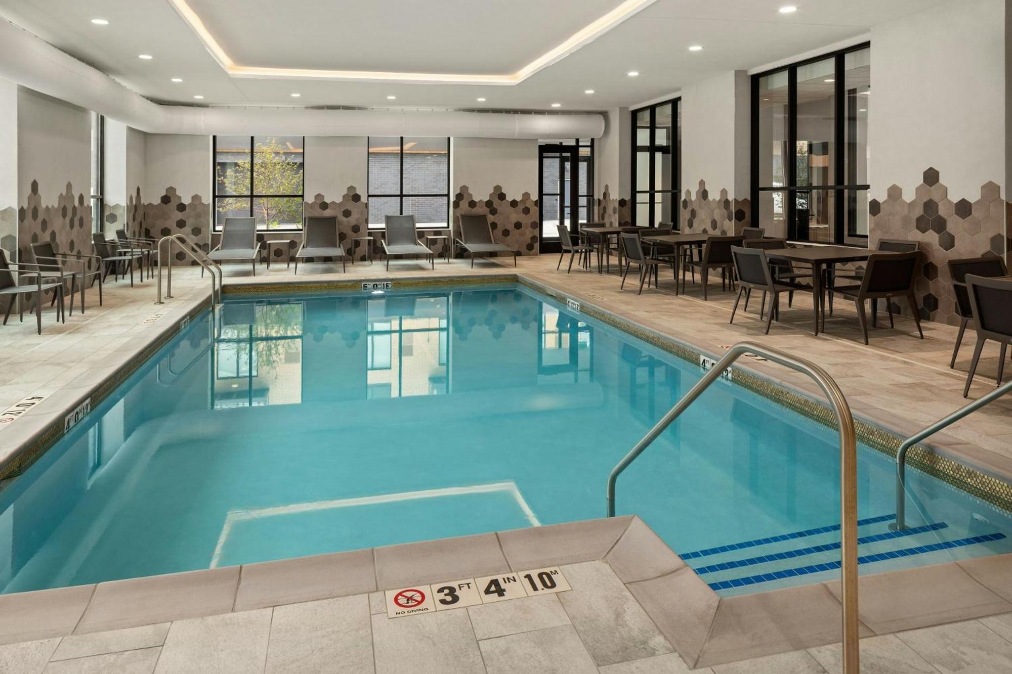 Courtyard By Marriott St Paul Downtown Hotel เซนต์พอล ภายนอก รูปภาพ